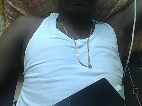 Snapshot of bas1cooks chatting on 11.11.25 bas1cooks online show from 11.11.25