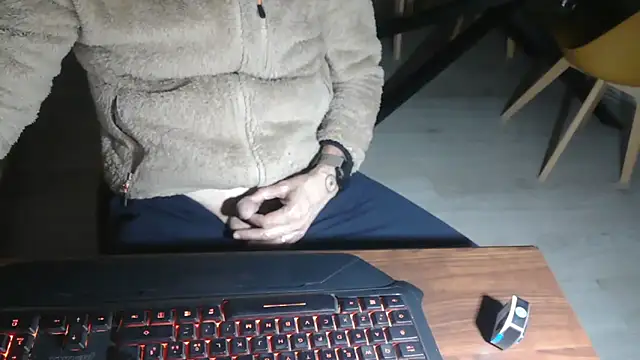 Adri gard online show from 03.05.26