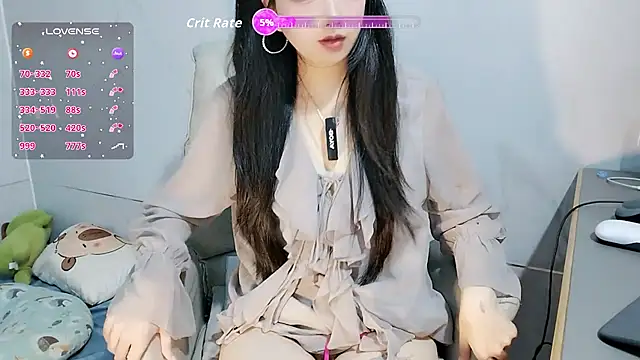 Snapshot of Nery_Asian chatting on 10.07.25 Nery Asian online show from 10.07.25