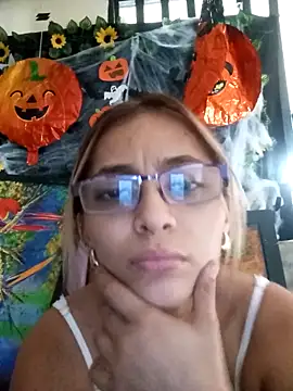 sofia playful online show from 10.23.25