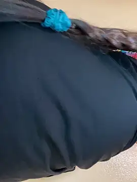 Snapshot of Evelyn_Moon chatting on 11.05.25 Evelyn Moon online show from 11.05.25