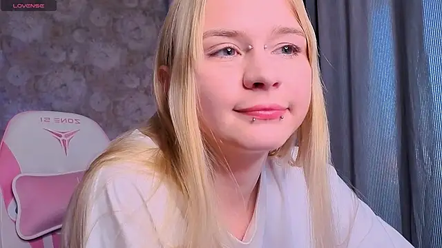 Milia Parker online show from 06.15.26