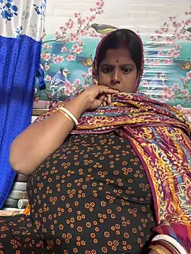 Beauty-queen online show from 02.19.26