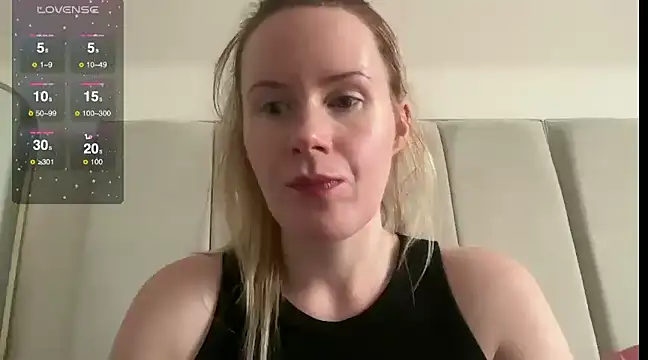 redheadrosie69 online show from 02.11.25