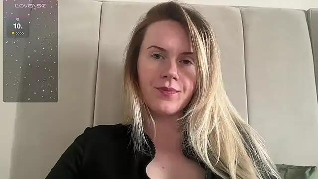 redheadrosie69 online show from 02.26.25