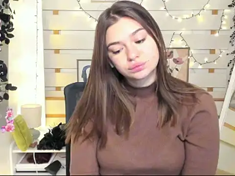 Josephine Kiss online show from 01.06.26