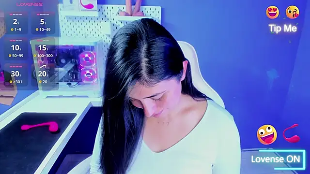 Danna 777  online show from 11.13.25