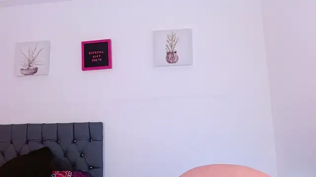  abby Cooper  online show from 01.03.25