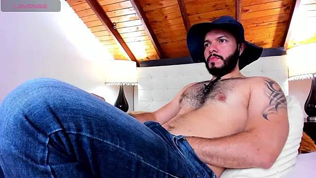 Snapshot of Tom_Bailey chatting on 10.16.25 Tom Bailey online show from 10.16.25