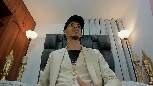 Snapshot of TomyMosterCock chatting on 12.29.24 TomyMosterCock online show from 12.29.24