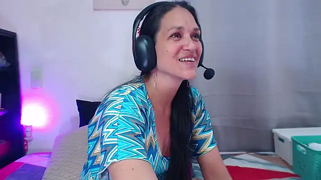 Snapshot of diosa78afrodita chatting on 10.26.25 diosa78afrodita online show from 10.26.25