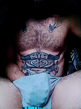 bearguy998 online show from 12.24.24