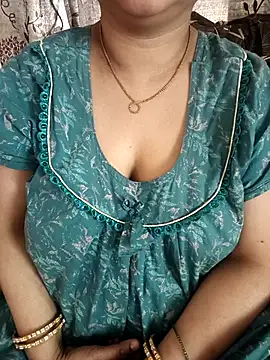 cuteyqueen online show from 02.14.26