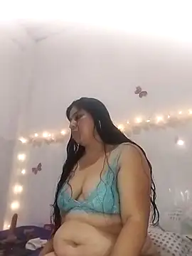 keterinjones--11 online show from 10.11.25