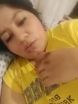 keterinjones--11 online show from 10.17.25