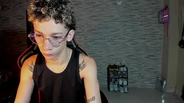 Snapshot of mateodeamjo chatting on 09.30.25 mateodeamjo online show from 09.30.25