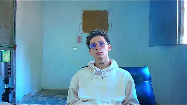 mateodeamjo online show from 02.10.26