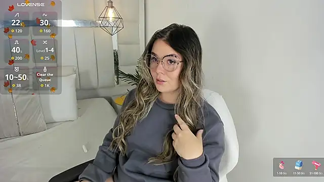 Snapshot of 1m_dalhia chatting on 10.29.25 1m dalhia online show from 10.29.25