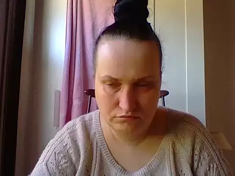  squirty cum lady  online show from 03.05.25