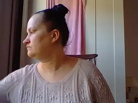  squirty cum lady  online show from 03.05.25