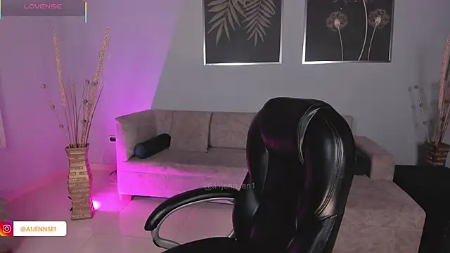 AllyJensen online show from 10.21.25