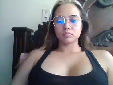 trianabell online show from 01.03.25