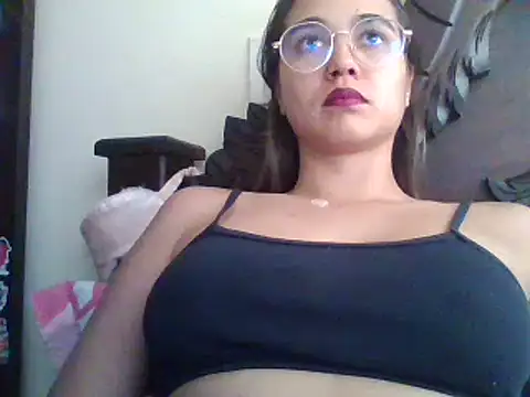 trianabell online show from 03.21.25