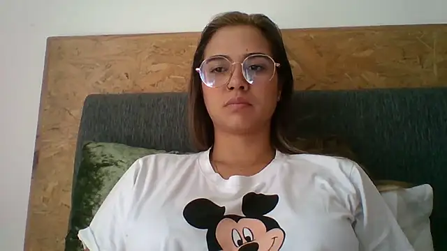 trianabell online show from 12.01.25