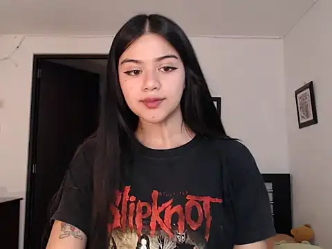 angelbeat  online show from 01.12.25