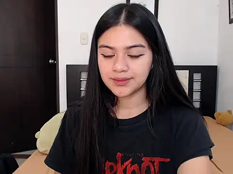 angelbeat  online show from 01.12.25