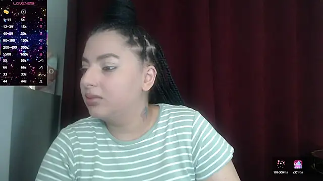 Snapshot of BustyAllyy chatting on 10.07.25 BustyAllyy online show from 10.07.25