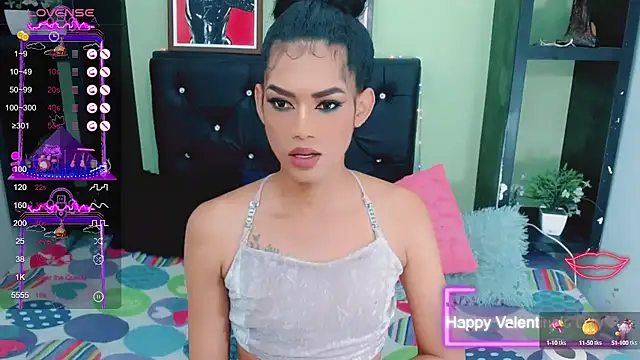 Snapshot of Amanda_bigx chatting on 02.15.25 Amanda bigx online show from 02.15.25