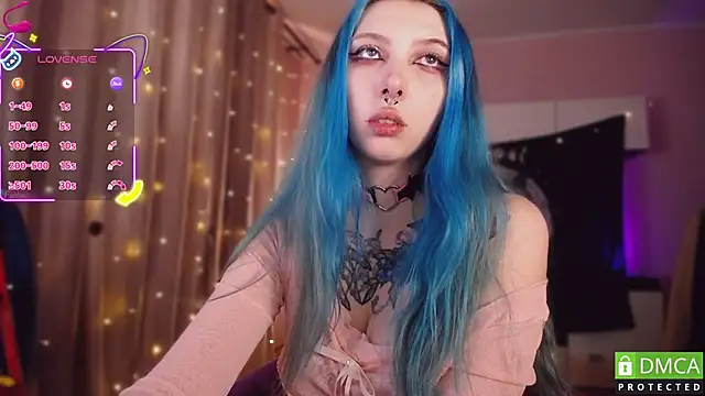 JustMeowGirl online show from 11.30.25