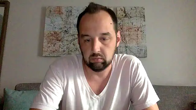 Snapshot of Kink_Master_Daddy chatting on 06.25.26 Kink Master Daddy online show from 06.25.26