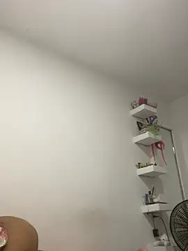 LilAngelxs online show from 09.22.25