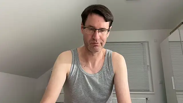 zxzx cam1 online show from 04.12.26