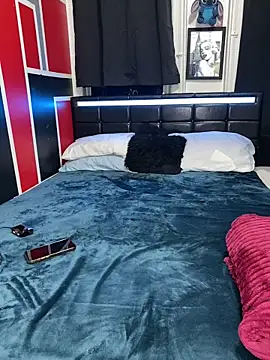 Honey 09S online show from 01.06.26