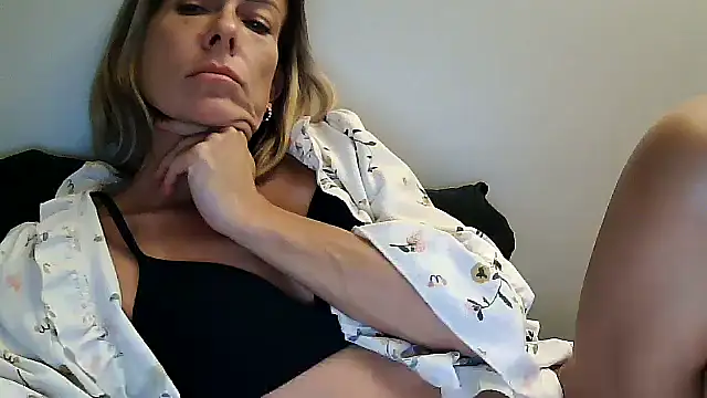 anechka1 online show from 11.12.25