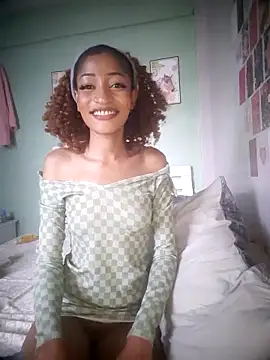 Snapshot of GoddessVee chatting on 11.11.25 GoddessVee online show from 11.11.25