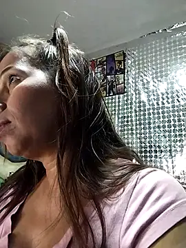 Snapshot of CaroMasha chatting on 03.21.25 CaroMasha online show from 03.21.25