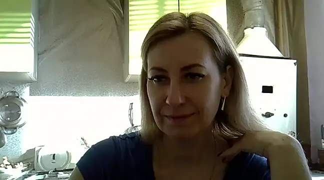 Snapshot of AshleyXHoney chatting on 01.21.25 AshleyXHoney online show from 01.21.25