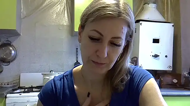 Snapshot of AshleyXHoney chatting on 01.29.25 AshleyXHoney online show from 01.29.25