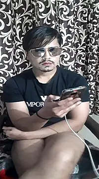 Snapshot of 69venom69 chatting on 02.05.25 69venom69 online show from 02.05.25