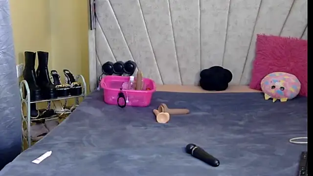 Kyla may online show from 01.15.25