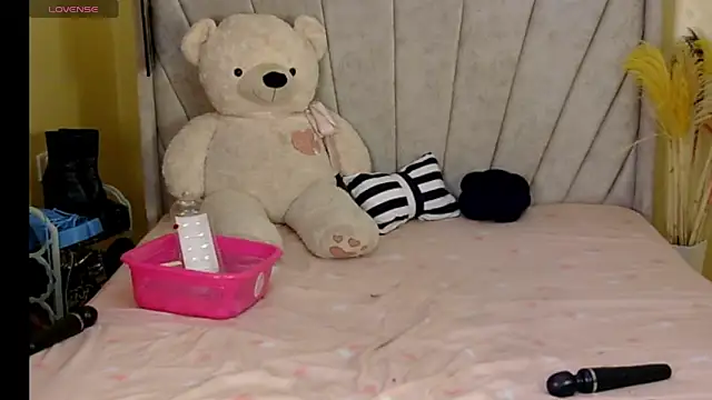 Kyla may online show from 02.11.25