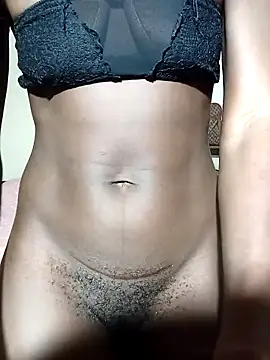 julietunderwoood online show from 03.04.25