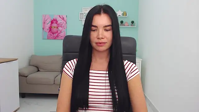 MadisonGomes online show from 12.17.24