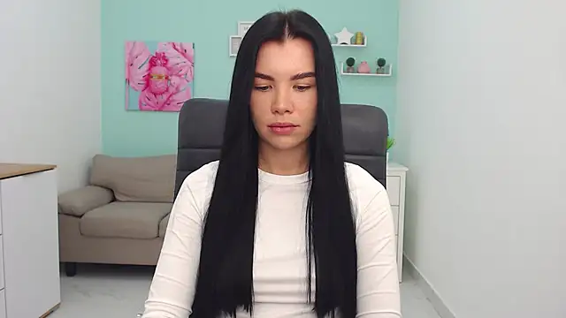 MadisonGomes online show from 12.19.24