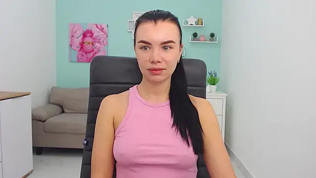 MadisonGomes online show from 12.20.24