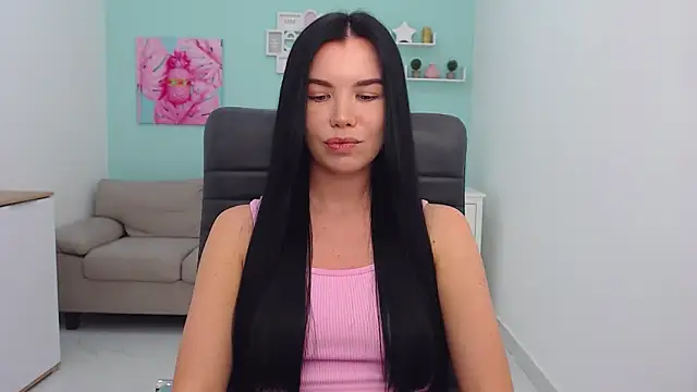 MadisonGomes online show from 02.14.25